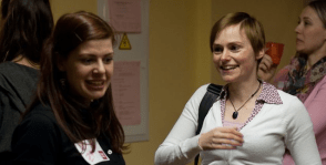 Zane no Rīgas un Stefija no Somijas - RailsGirls aktīvistes